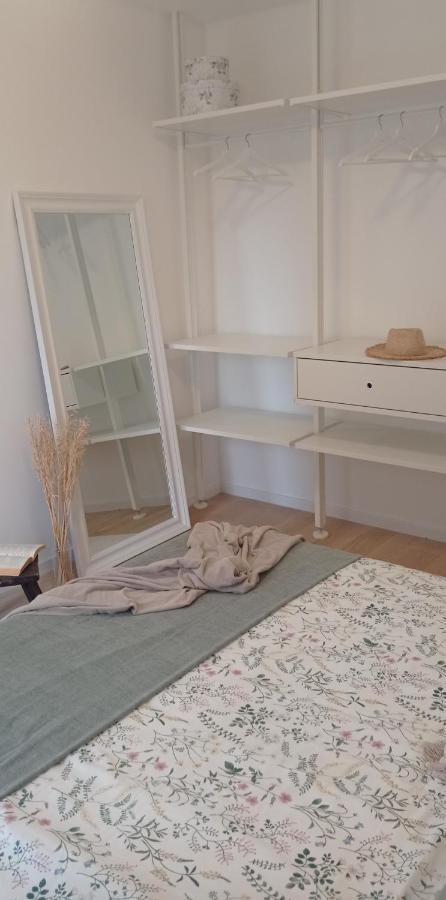 Apartment With Private Pool Spalato Esterno foto