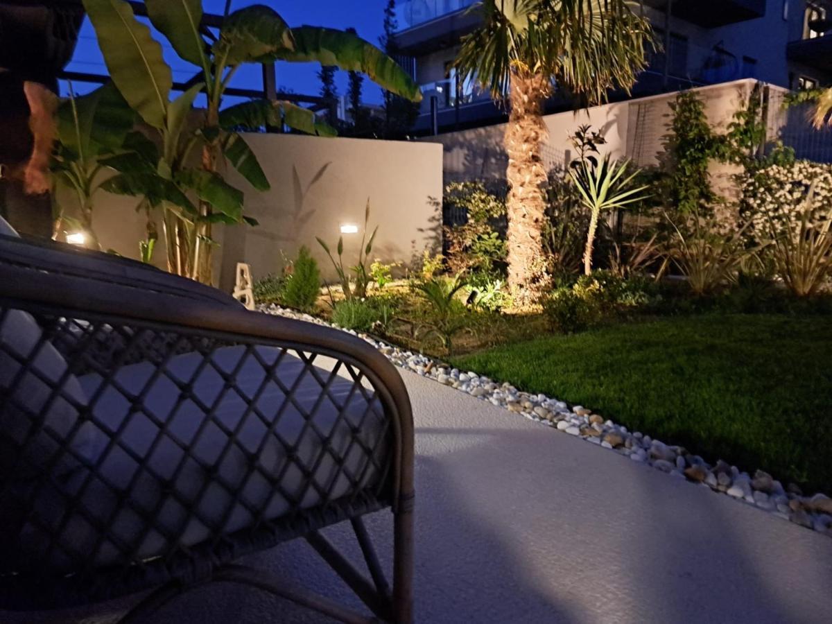 Apartment With Private Pool Spalato Esterno foto