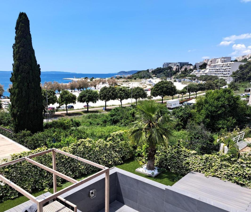 Apartment With Private Pool Spalato Esterno foto
