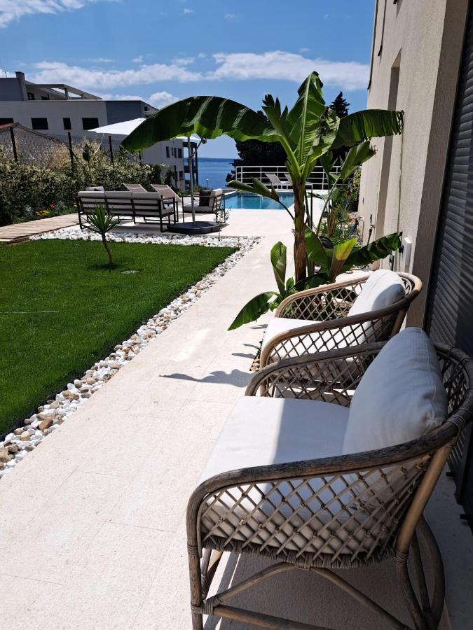 Apartment With Private Pool Spalato Esterno foto